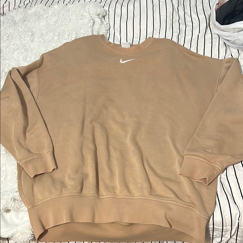 Nike Beige Crewneck Sweatshirt